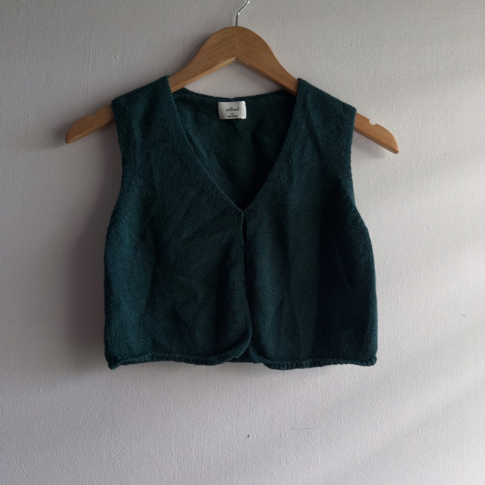 Wilfred Aritzia Cropped Knit Sweater Vest Womens XS Dark Green Dark Academia